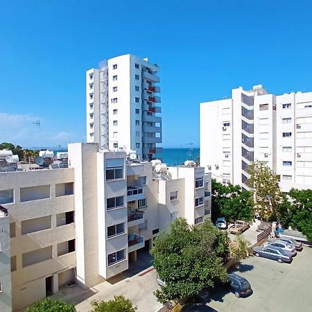 5 Min To The Beach Holiday Shared Apartment Incl Netflix - Private Room In 3 Bdr Apt Lárnaca Exterior foto